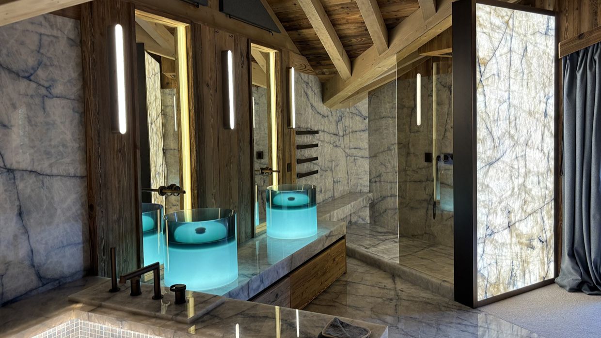Luxury-Ski-Chalet-ValdIsere-Nanouk-OSC- Bathroom.jpg