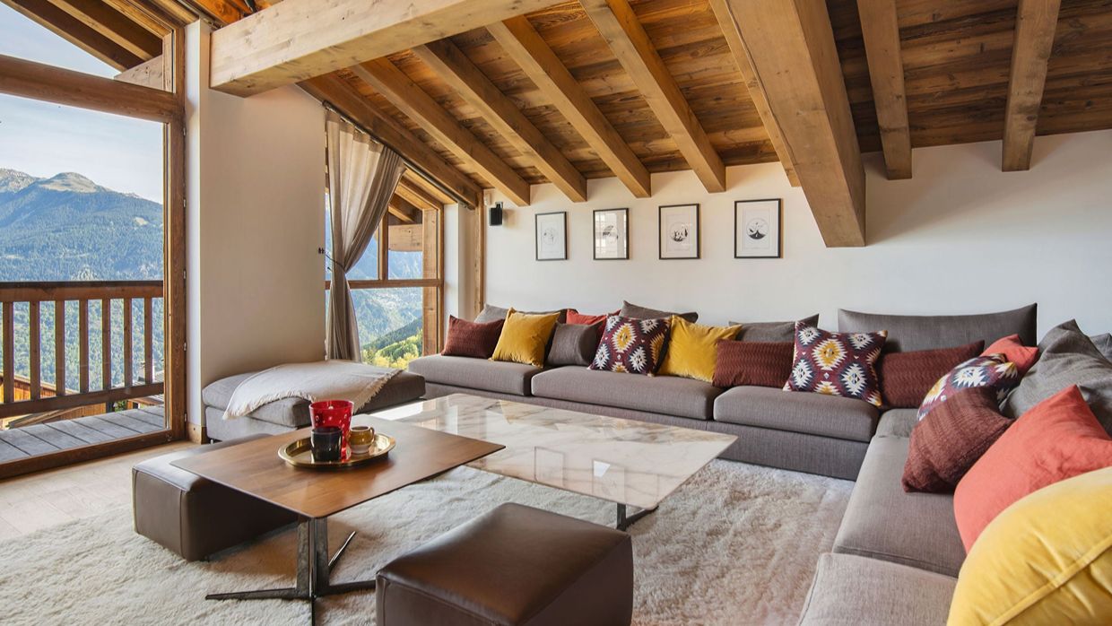 Luxury-Ski-Chalet-Courchevel1850-Carcentina-OSC-Lounge (2).jpg