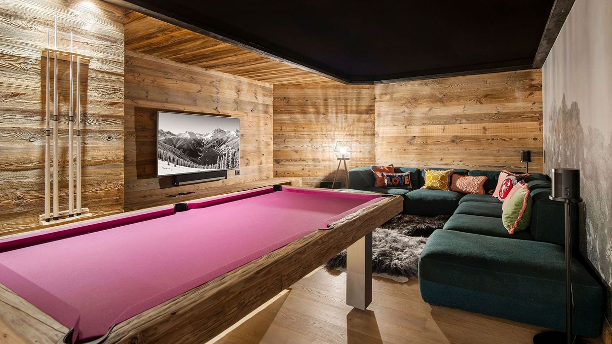 Luxury-Ski-Chalet-Courchevel1850-Carcentina-OSC-Snooker.jpg