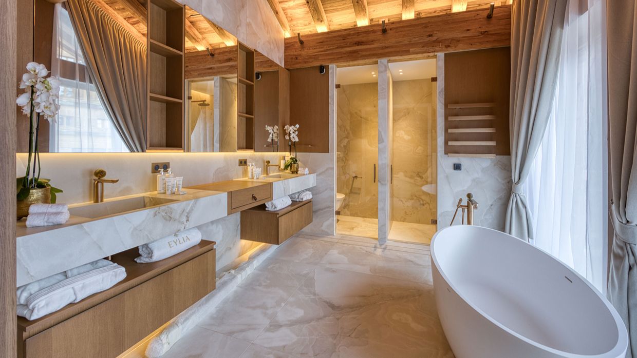 Luxury-Ski-Chalet-Courchevel1850-Eylia-OSC-Bathroom 1 (2).jpg