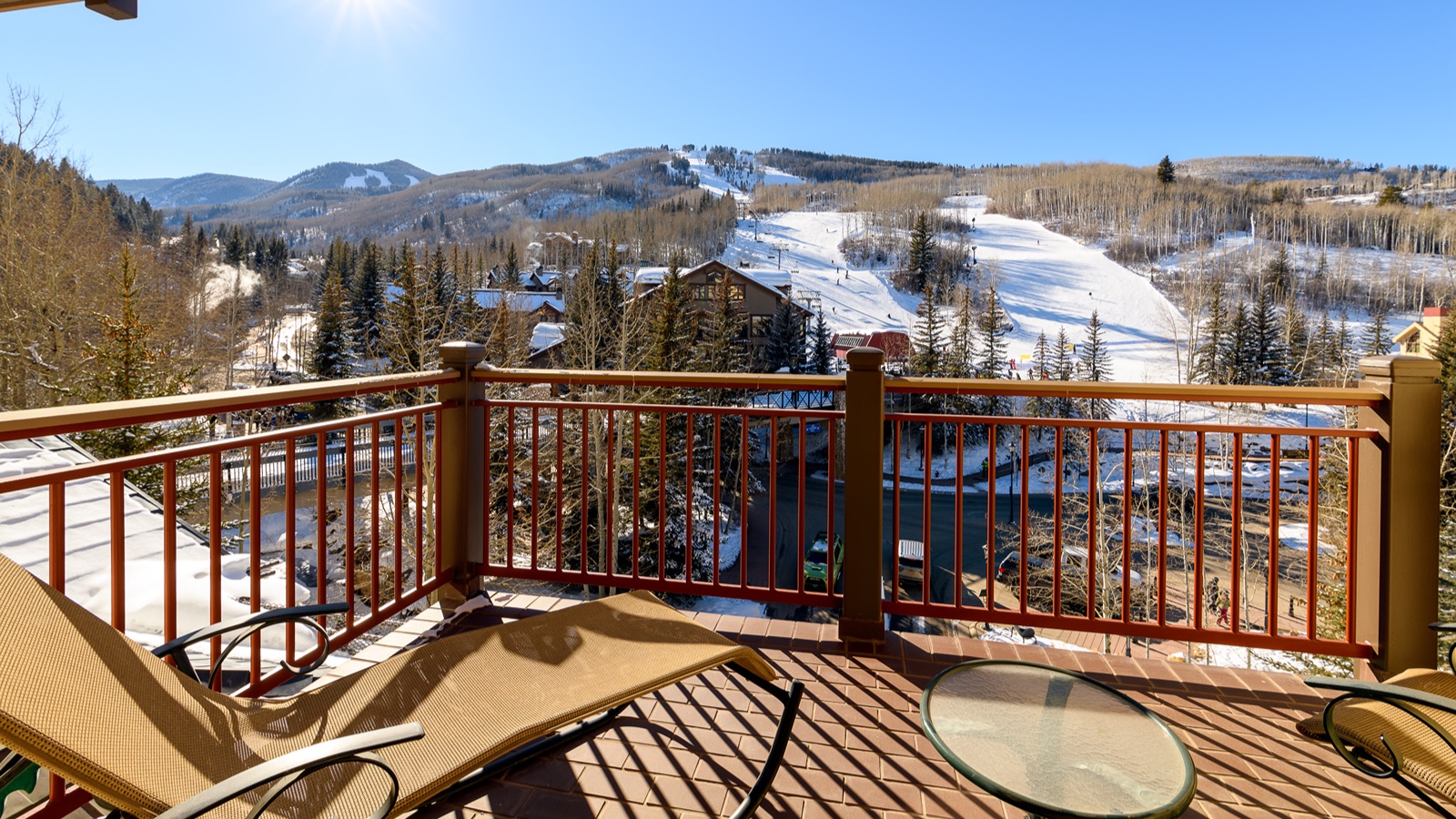 Luxury-Ski-Chalet-Beaver-Creek-Sunshine-Chalet-Oxford-Ski-Balcony.jpg