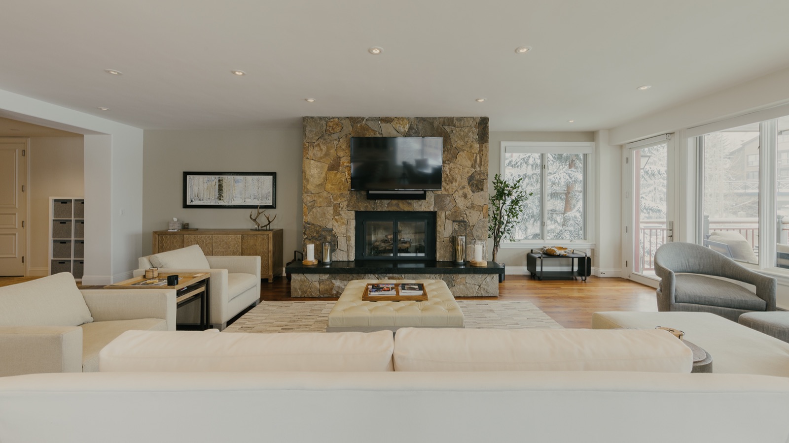 Luxury-Ski-Chalet-Beaver-Creek-Sanctuary-Chalet-Oxford-Ski-Lounge4.jpg