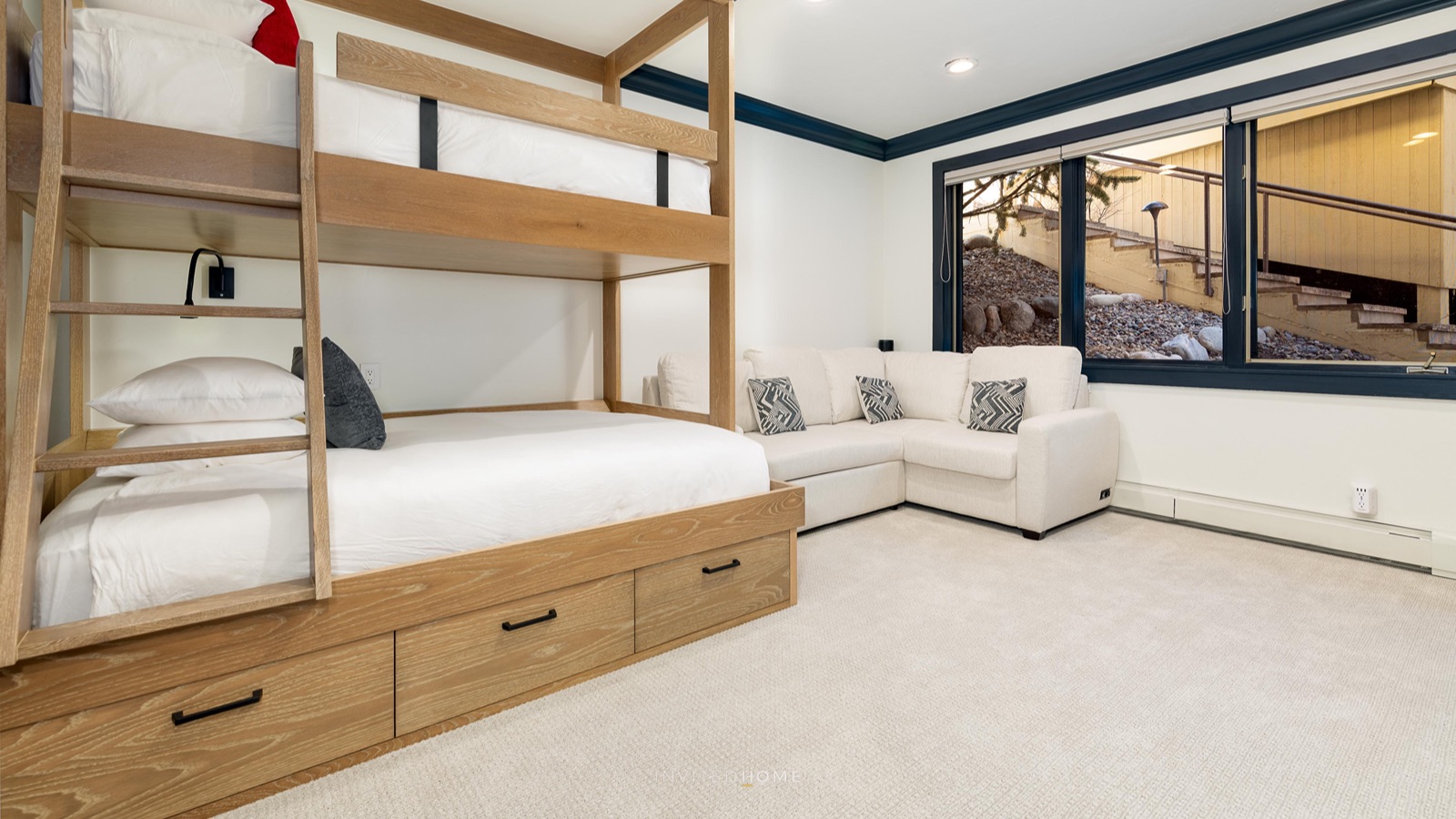 Luxury-Ski-Chalet-Beaver-Creek-Stone-Creek-Chalet-Oxford-Ski-Bunk-Bedroom3.jpg