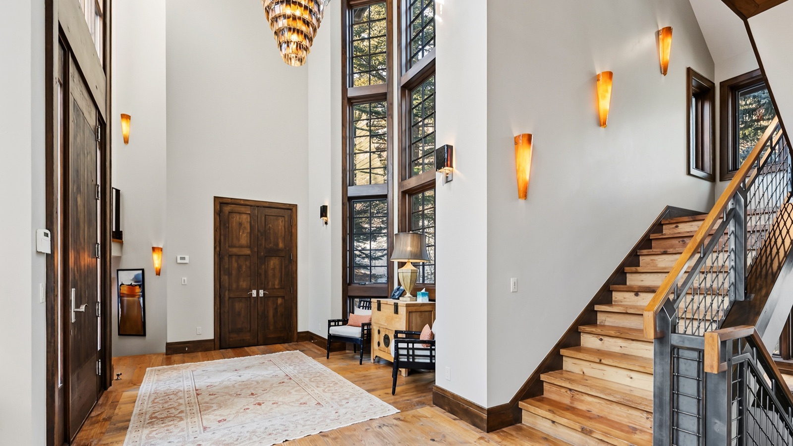 Luxury-Ski-Chalet-Beaver-Creek-Winter-Watch-Chalet-Oxford-Ski-Hall.jpg