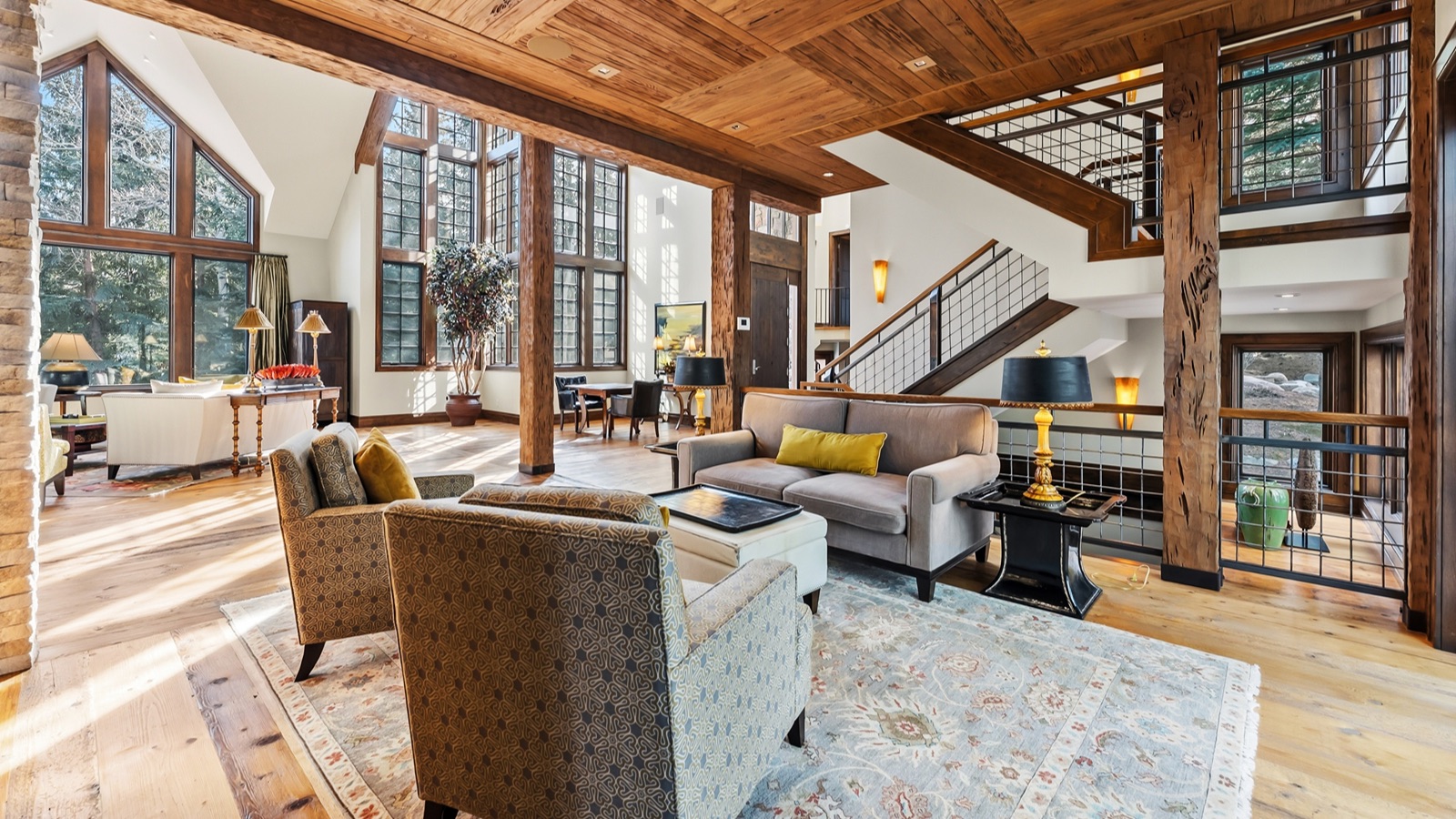 Luxury-Ski-Chalet-Beaver-Creek-Winter-Watch-Chalet-Oxford-Ski-Snug3.jpg