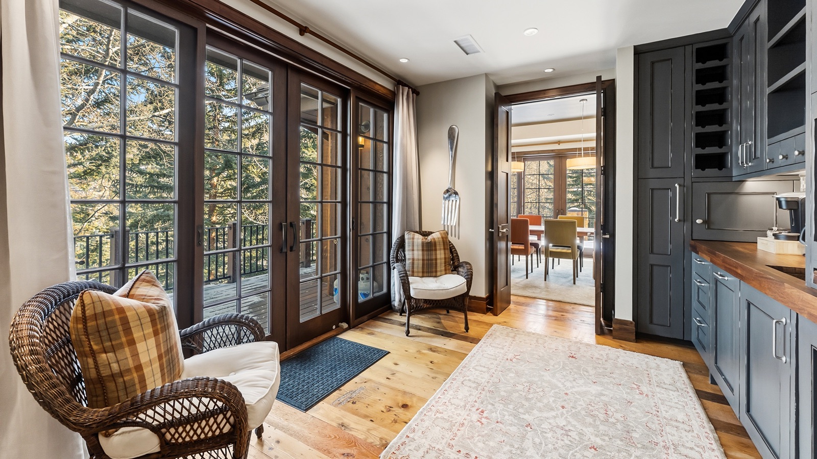 Luxury-Ski-Chalet-Beaver-Creek-Winter-Watch-Chalet-Oxford-Ski-Hall2.jpg