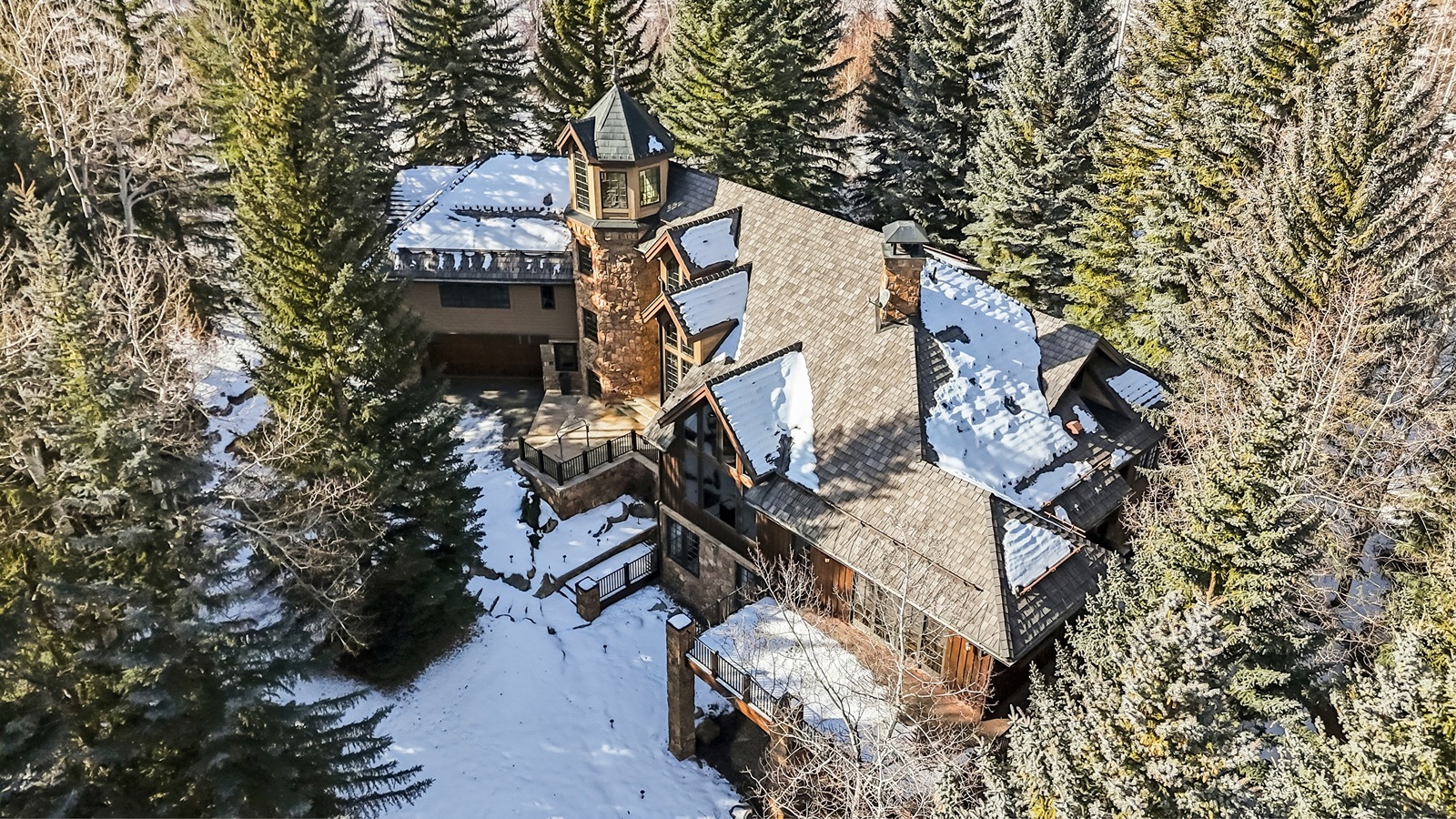 Luxury-Ski-Chalet-Beaver-Creek-Winter-Watch-Chalet-Oxford-Ski-Exterior-Plan.jpg